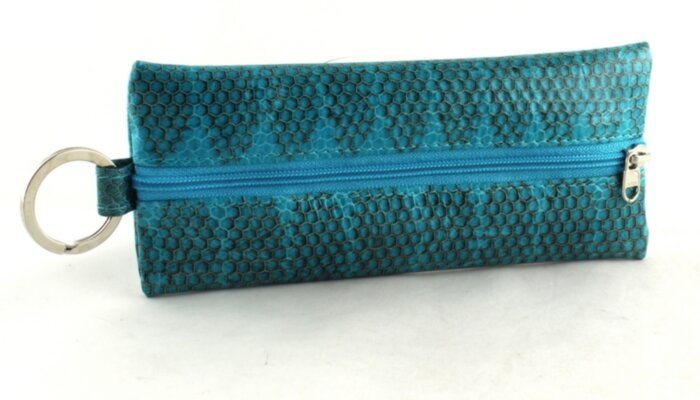 Ключница на  молниии  из кожи змеи (N-8211 Turquoise) 